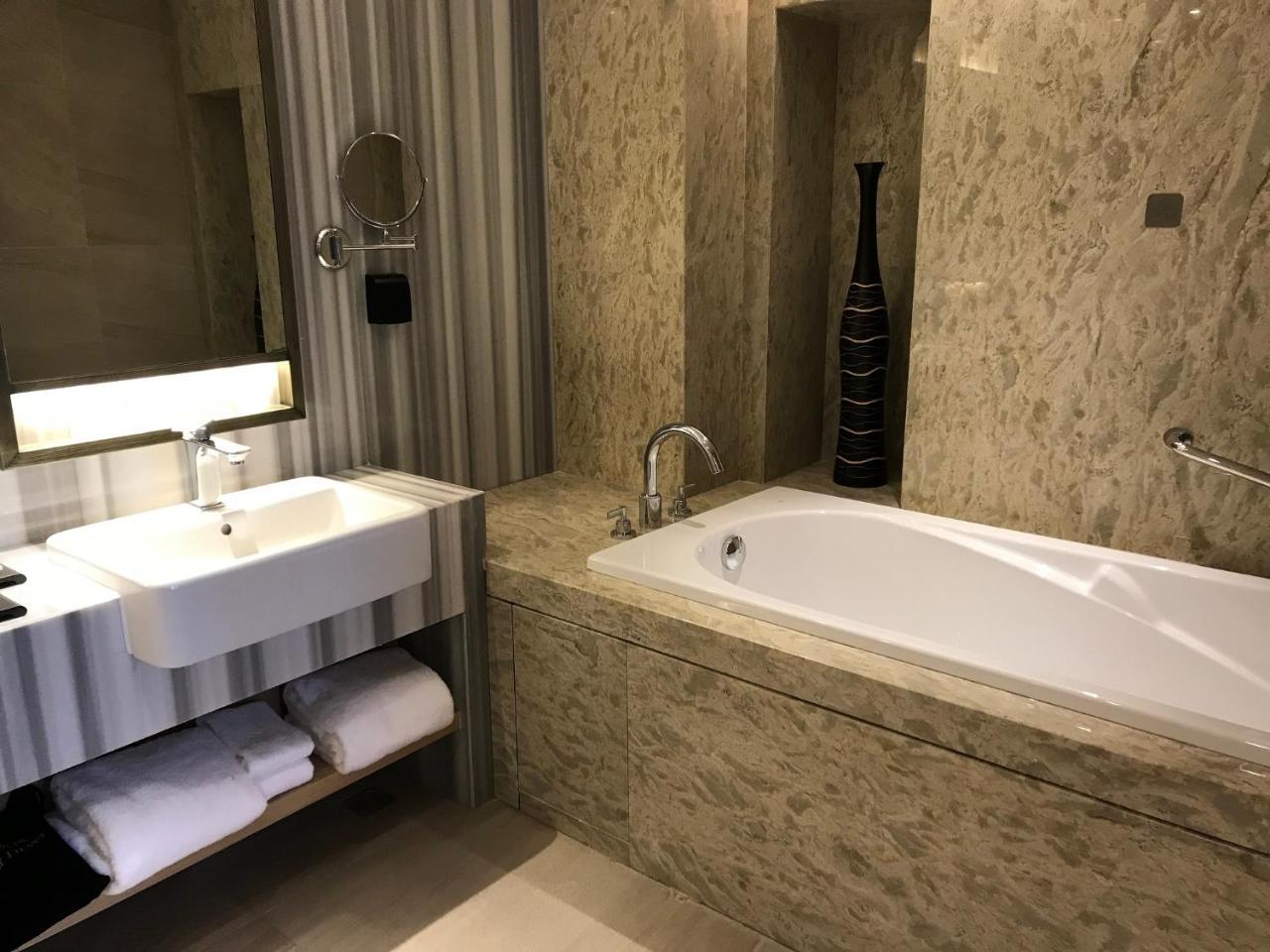 Mercure Chengdu Huapaifang Exteriér fotografie